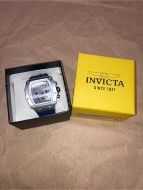 Invicta watch 69703